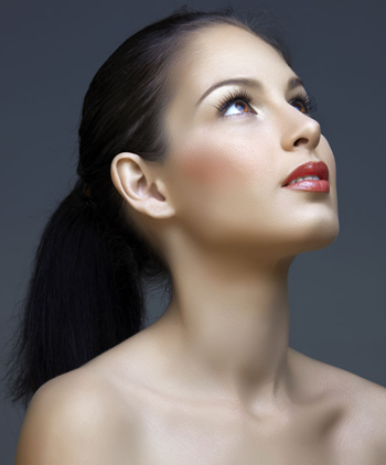 用眼线液怎么画好眼妆?