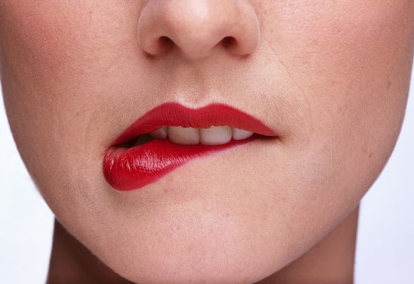 学化妆美甲必须杜绝的不正确习惯