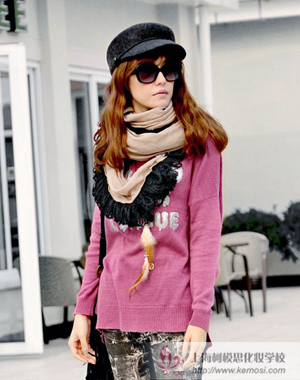 2011冬季流行什么新款的围巾?棒针围巾混搭时尚潮流