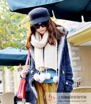 2011冬季流行什么新款的围巾?棒针围巾混搭时尚潮流