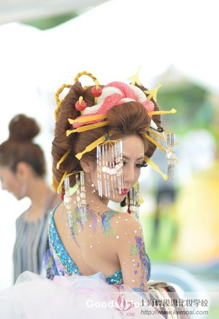 2011最新梦幻妆图片