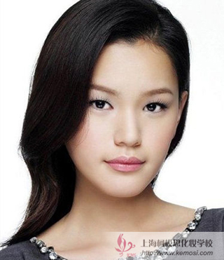 秋季如何化妆?2011秋季流行妆容,化妆步骤