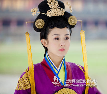 看《陆贞传奇》柯模思老师教你化淡妆 看《陆贞传奇》柯模思老师教你化淡妆_上海柯模思化妆学校